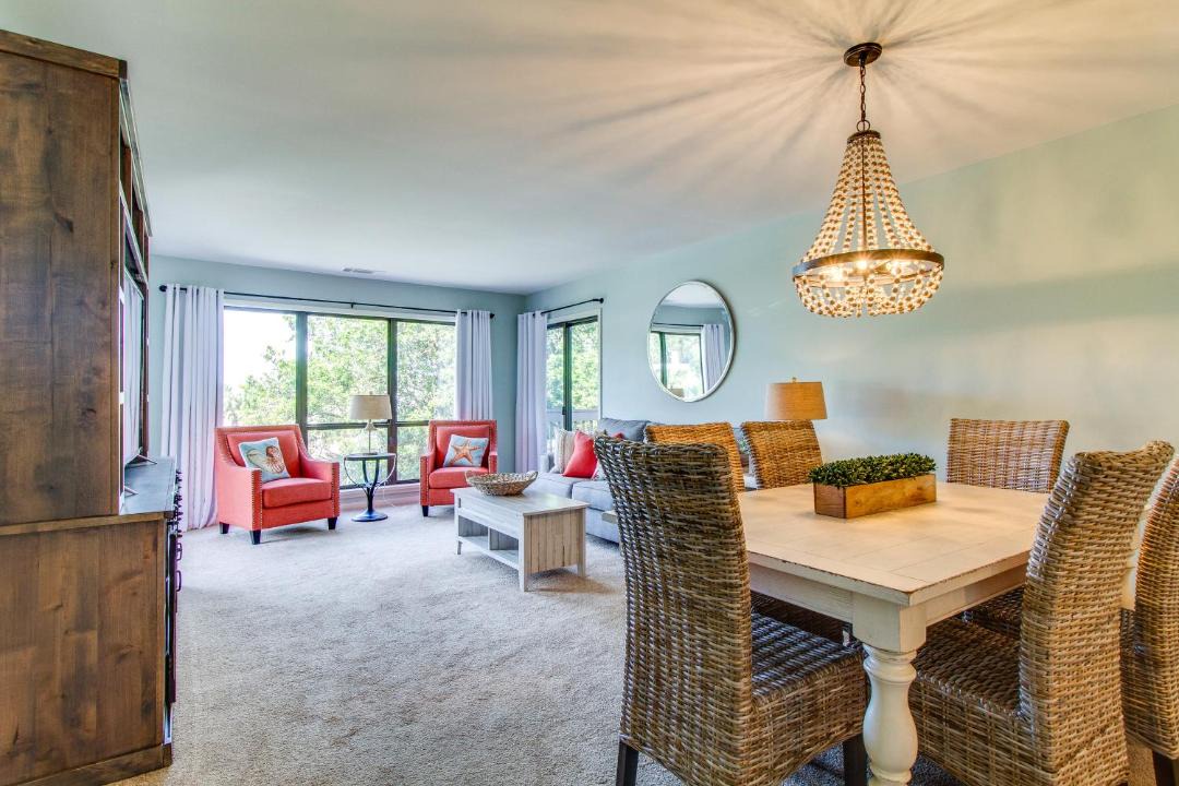 Photo of Livingroom in Palmetto Dunes