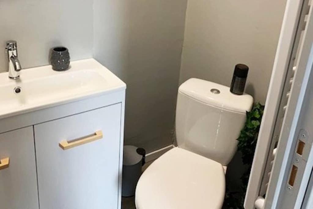 Photo of Bathroom in Caudry