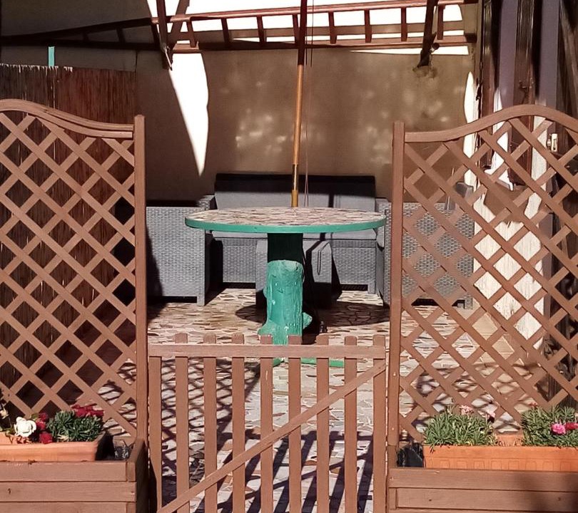 Photo of Others in Sablet