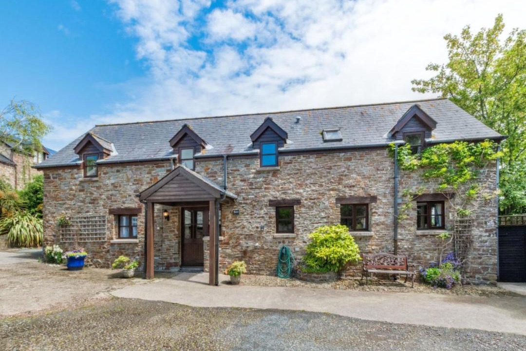 Photo of Buildings in Westleigh