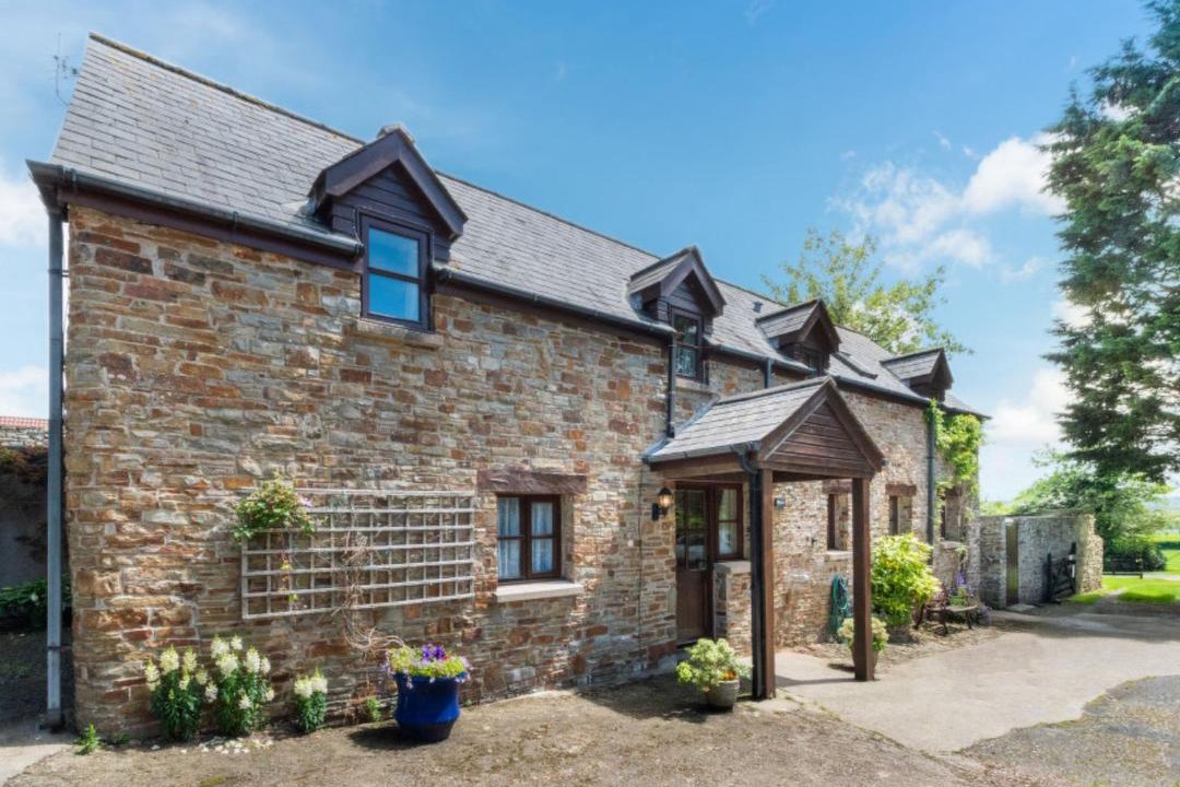 Photo of Buildings in Westleigh