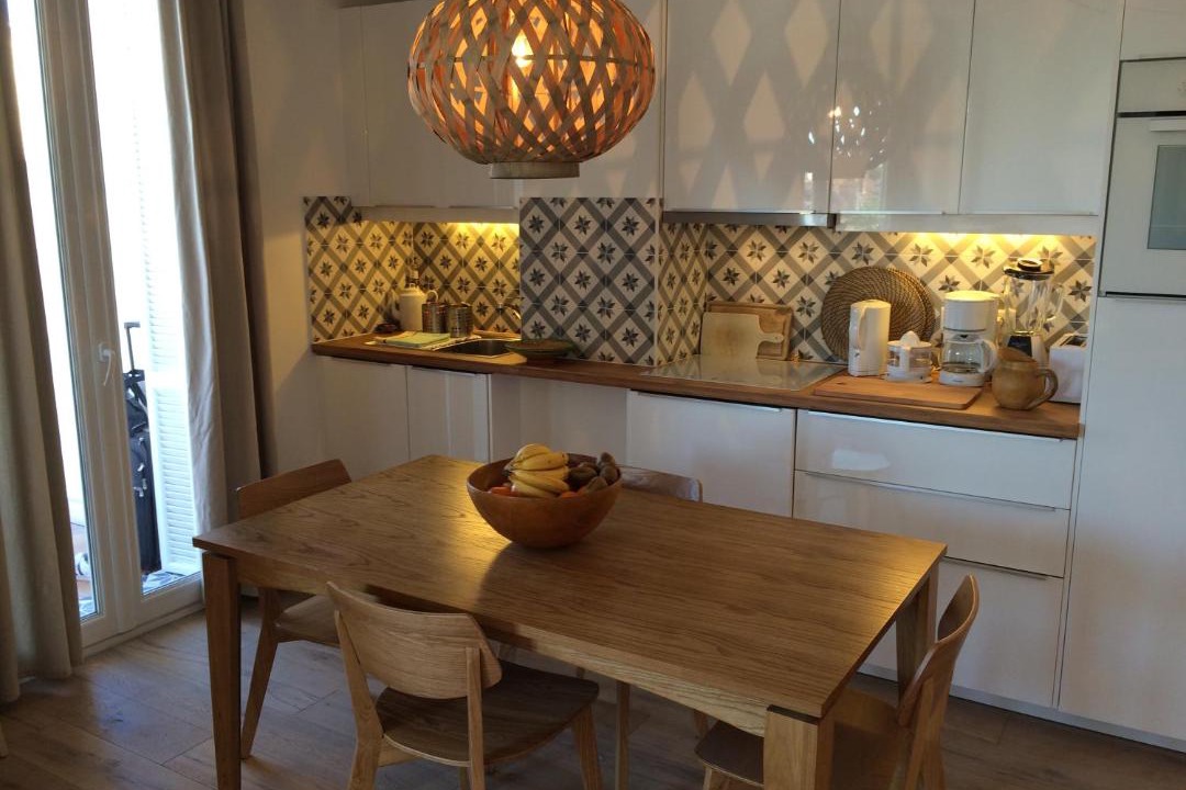 Photo of Livingroom in Musicians Quarter