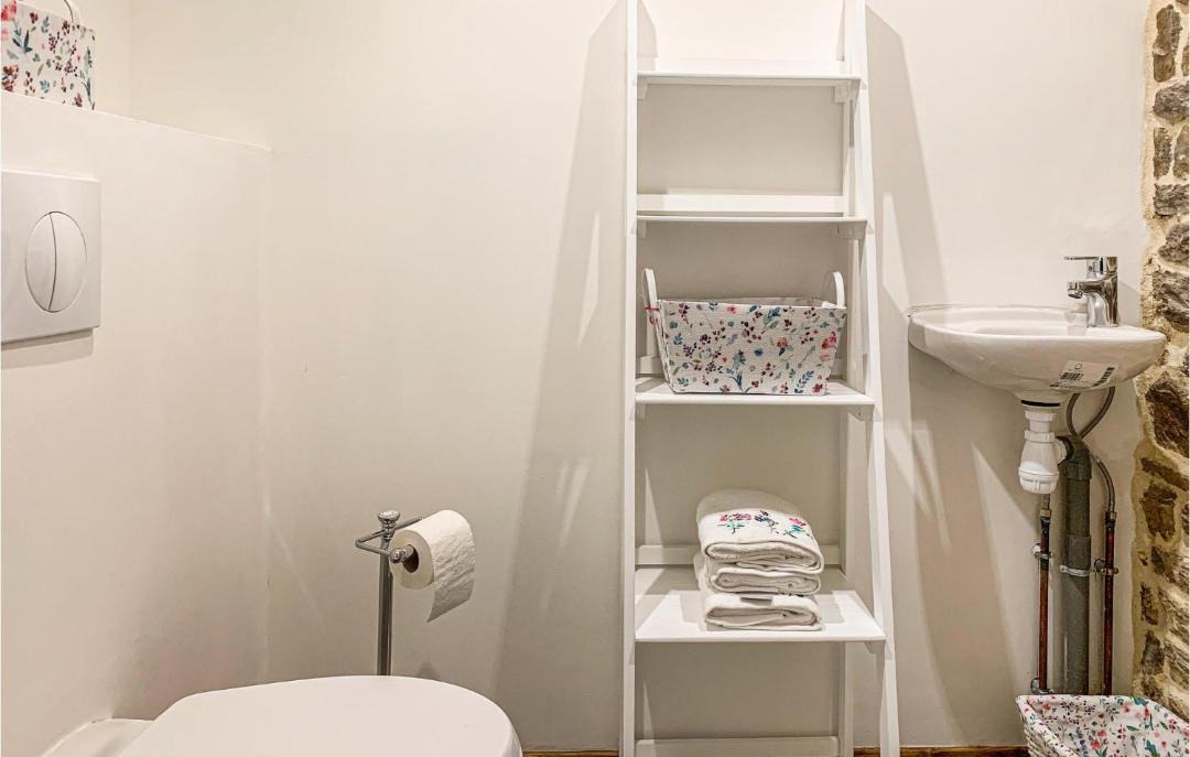 Photo of Bathroom in Vauce