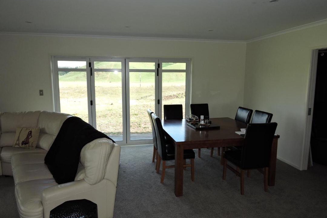 Photo of Livingroom in Kinleith