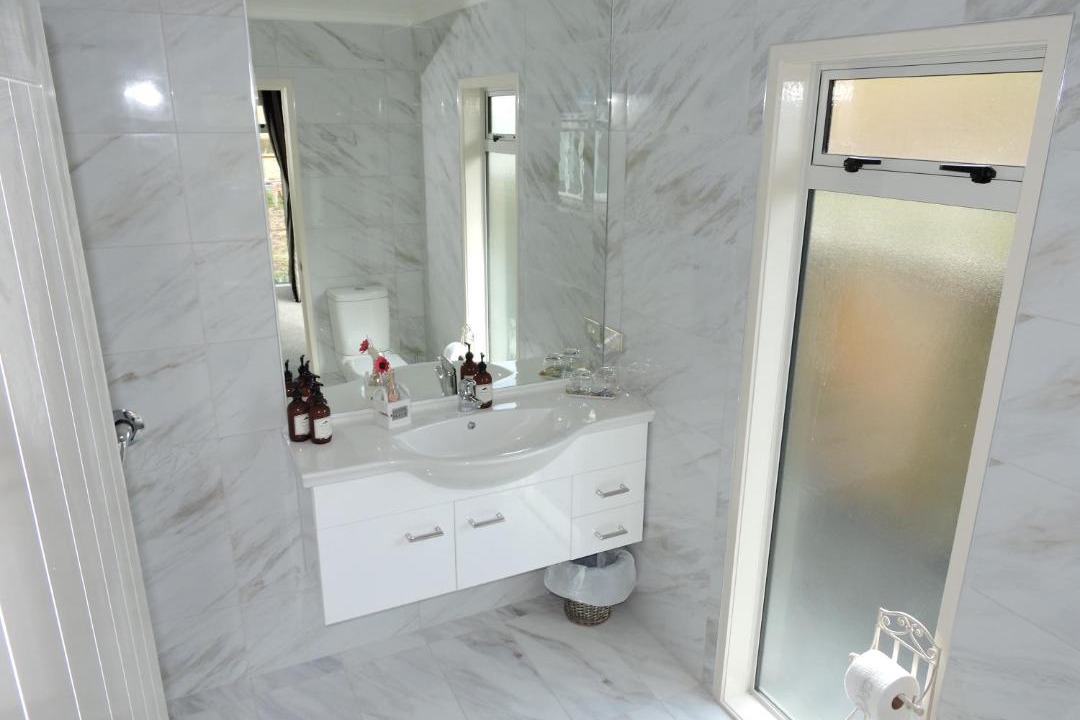 Photo of Bathroom in Kinleith