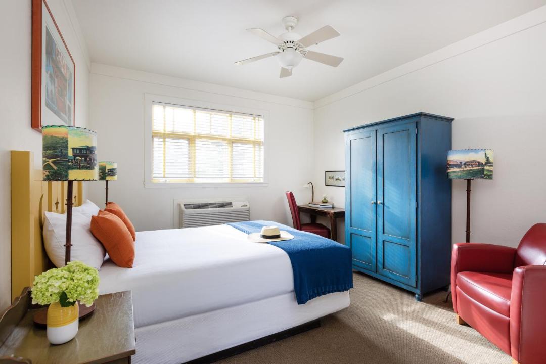 Photo of Bedroom in Boyes Hot Springs