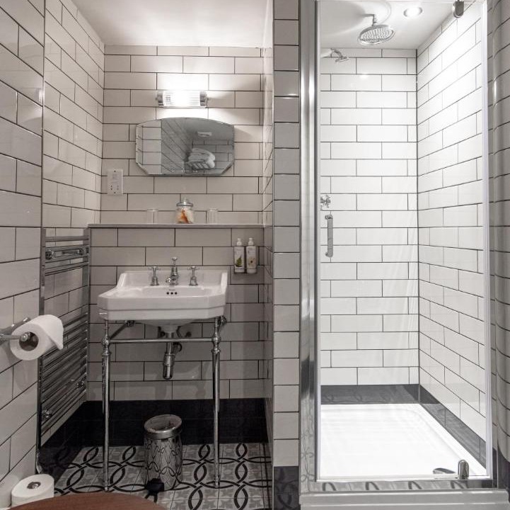 Photo of Others in Parsons Green and Walham