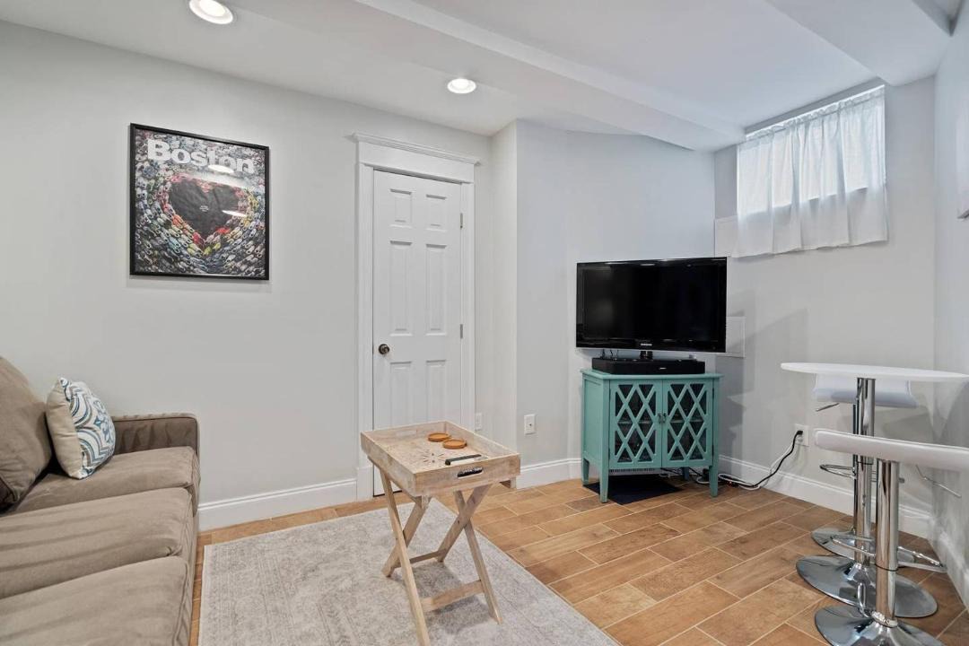 Photo of Livingroom in Shaw