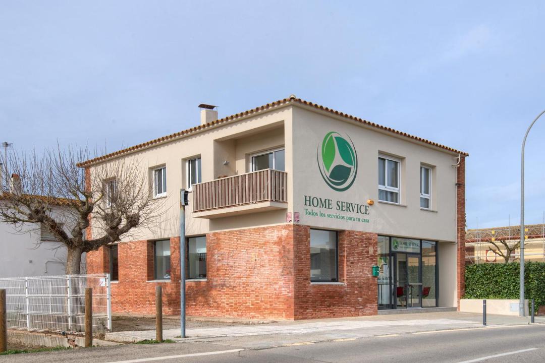 Photo of Buildings in Pals