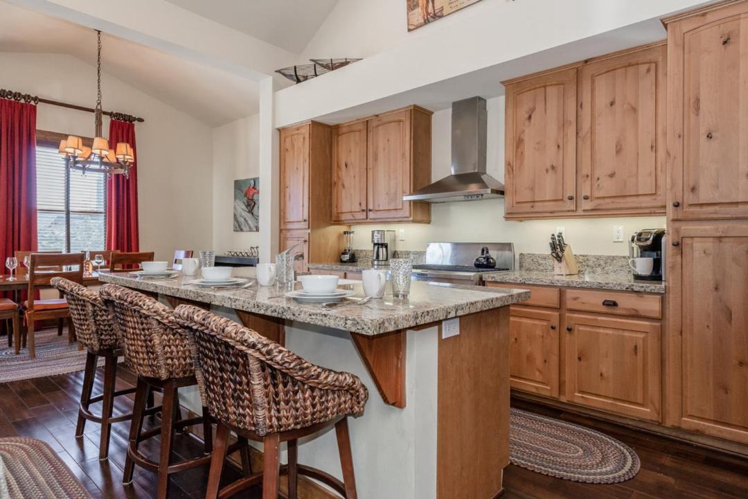 Photo of Kitchen in Mammoth Lakes