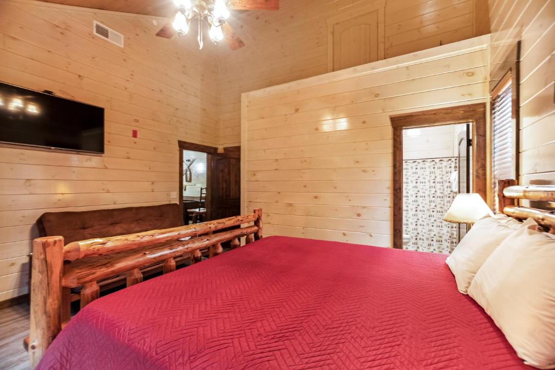 Photo of Bedroom in Sevierville