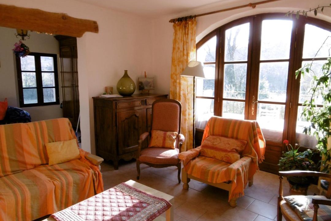 Photo of Livingroom in Valaurie