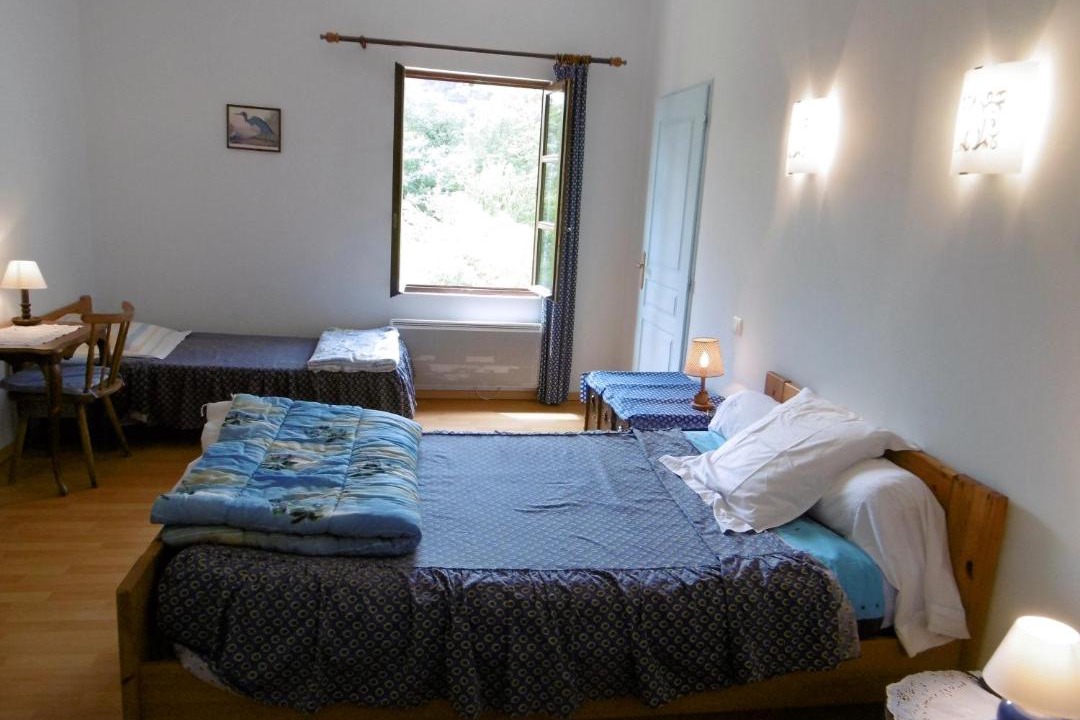 Photo of Others in Valaurie