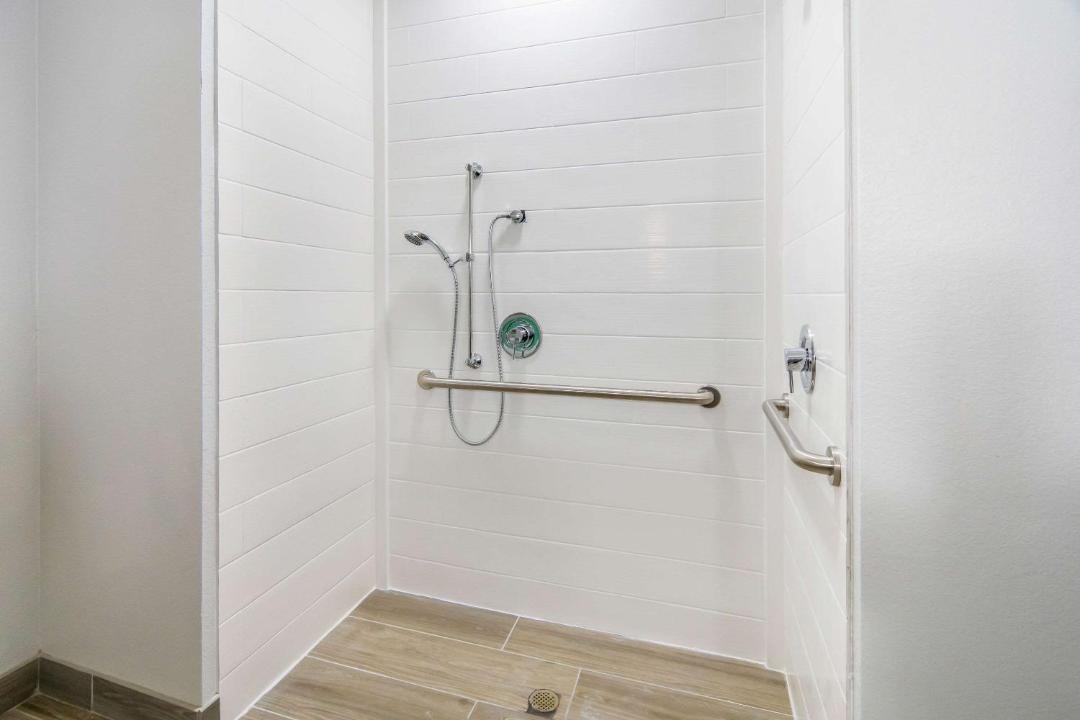 Photo of Bathroom in DeSoto