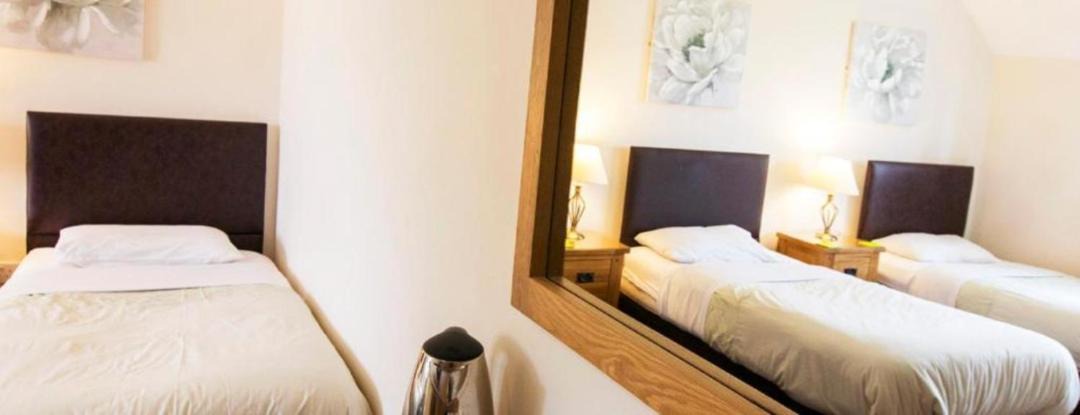 Photo of Others in Clifford Chambers