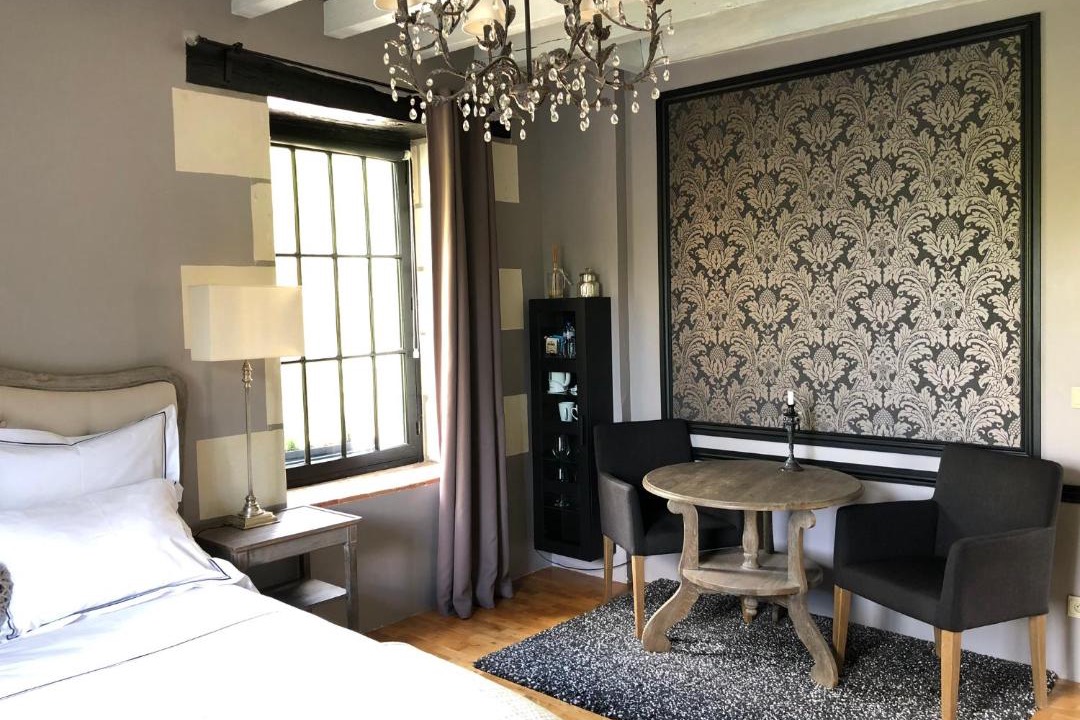 Photo of Others in Sache