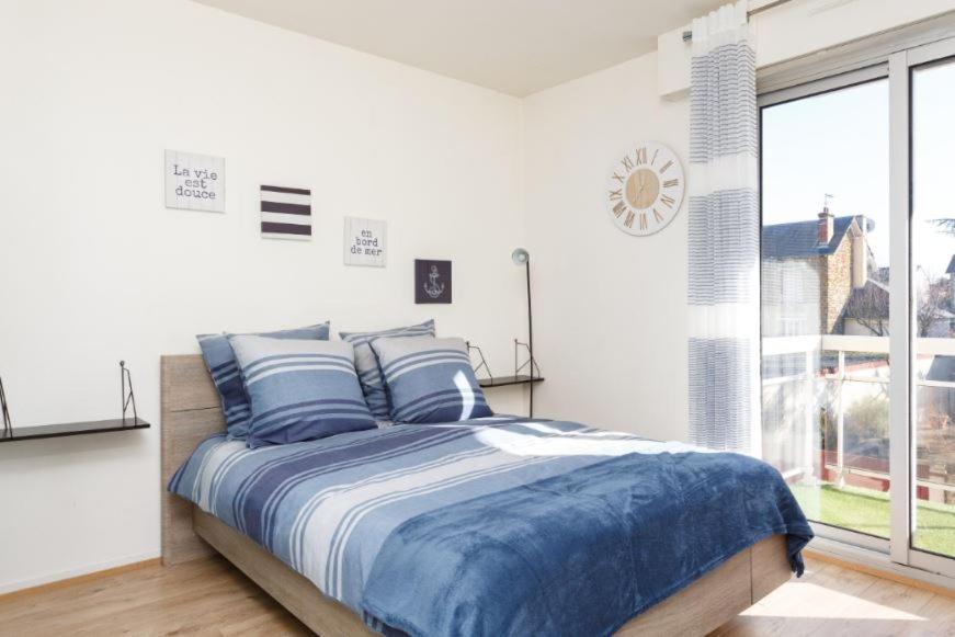 Photo of Bedroom in Sartrouville