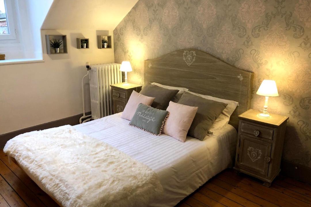 Photo of Bedroom in Bourbon-Lancy