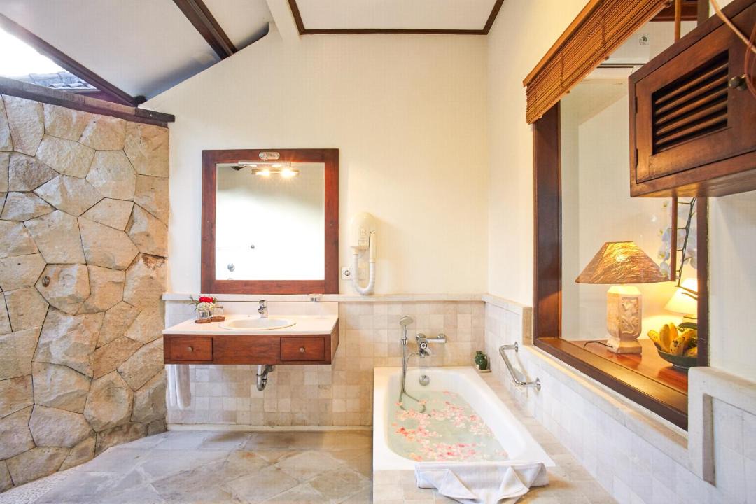 Photo of Bathroom in Sengkidu