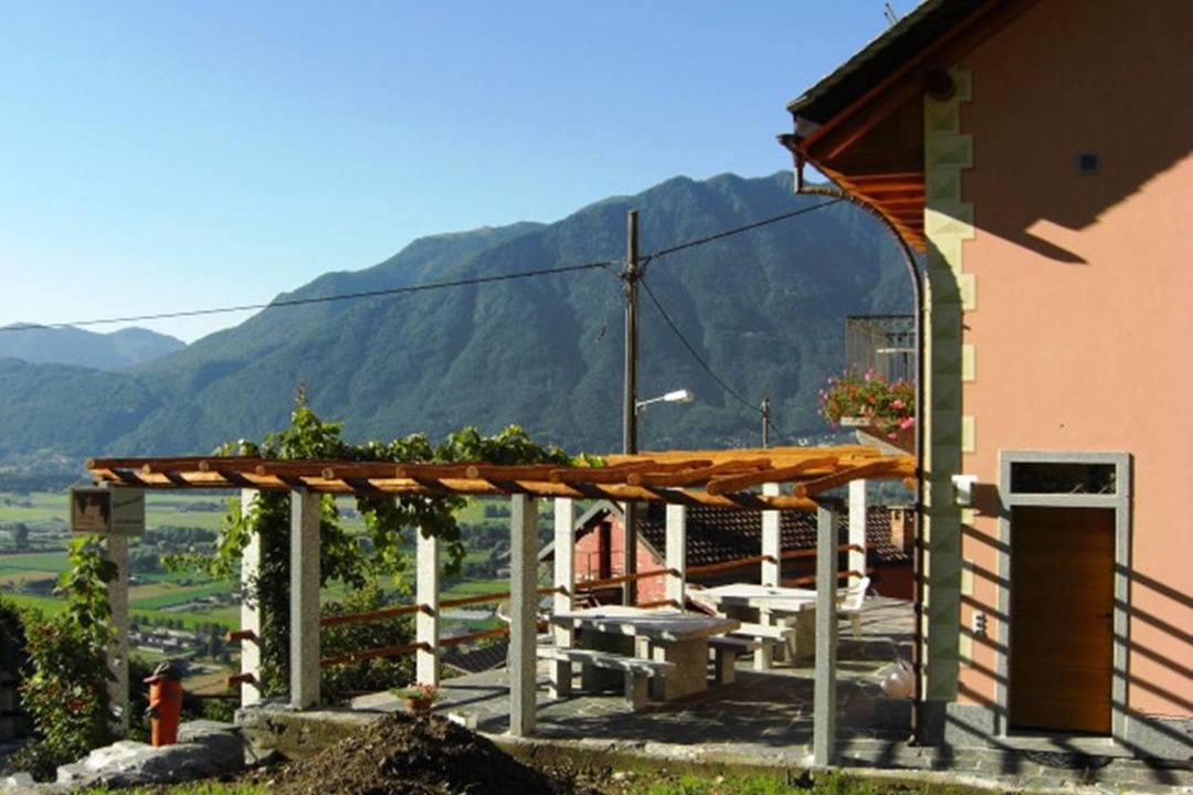 Photo of Buildings in Gordola