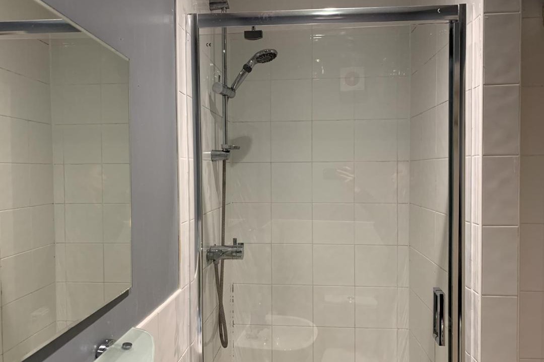 Photo of Bathroom in Didcot