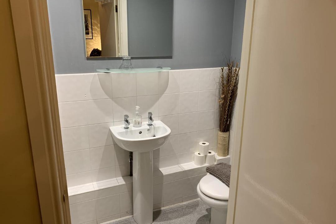 Photo of Bathroom in Didcot