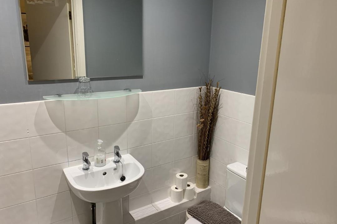 Photo of Bathroom in Didcot