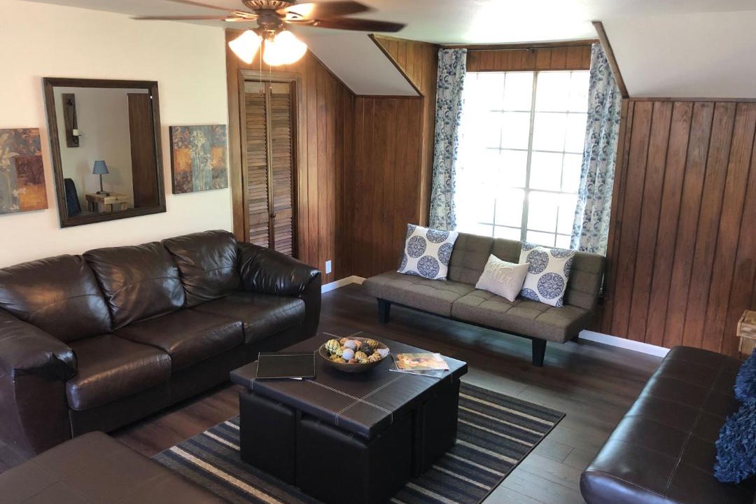 Photo of Livingroom in Ingram