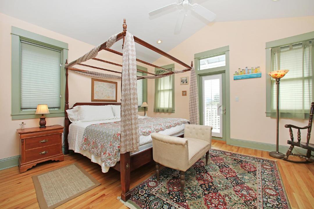 Photo of Bedroom in Sunnyside