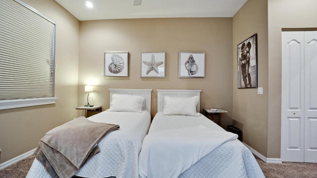 Photo of Bedroom in Bradenton Beach