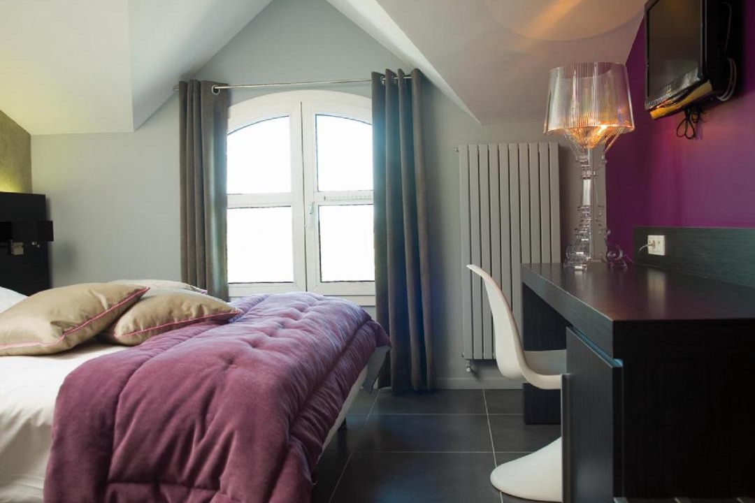 Photo of Bedroom in Bel Air - Le Golf - Cote Chaude