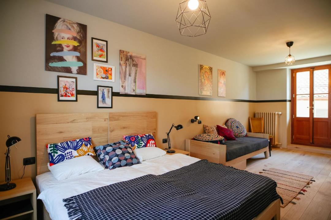 Photo of Others in Perroy