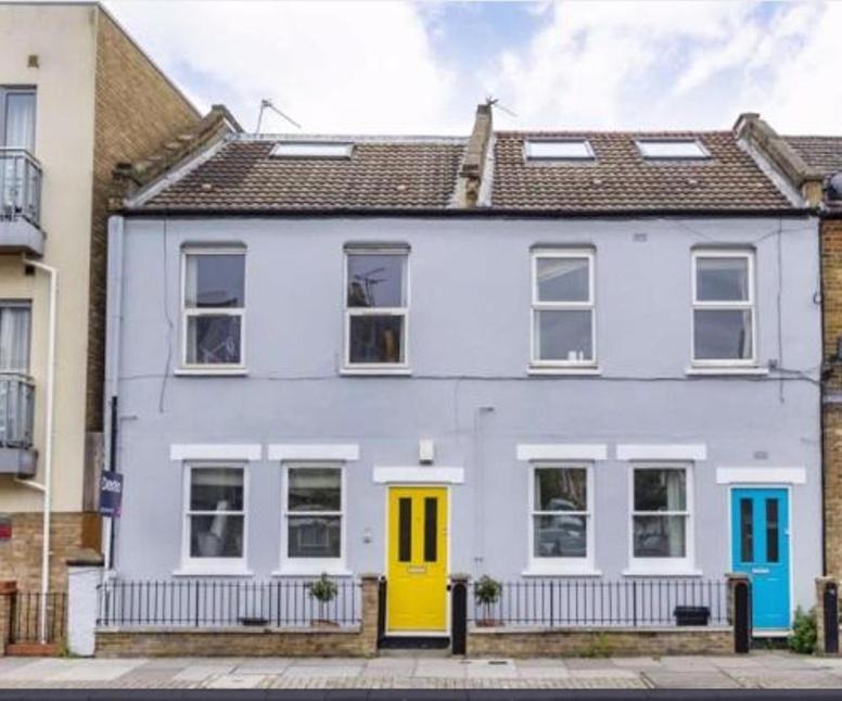 Photo of Others in Southfields