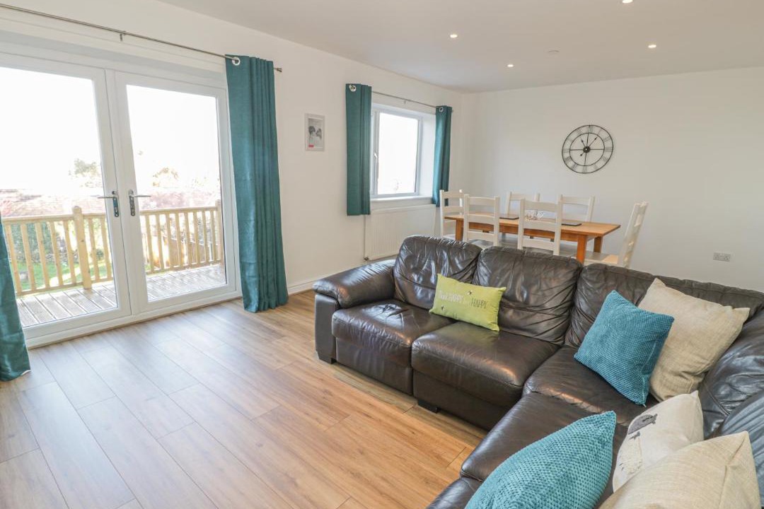 Photo of Others in Dinas