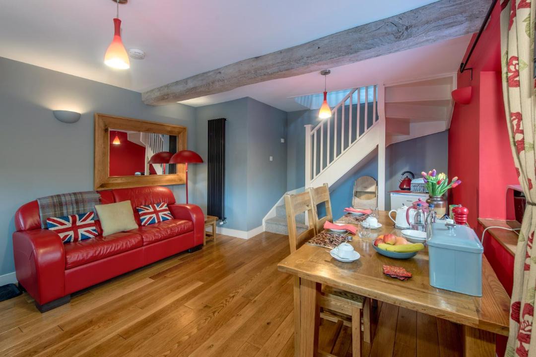 Photo of Others in Horton