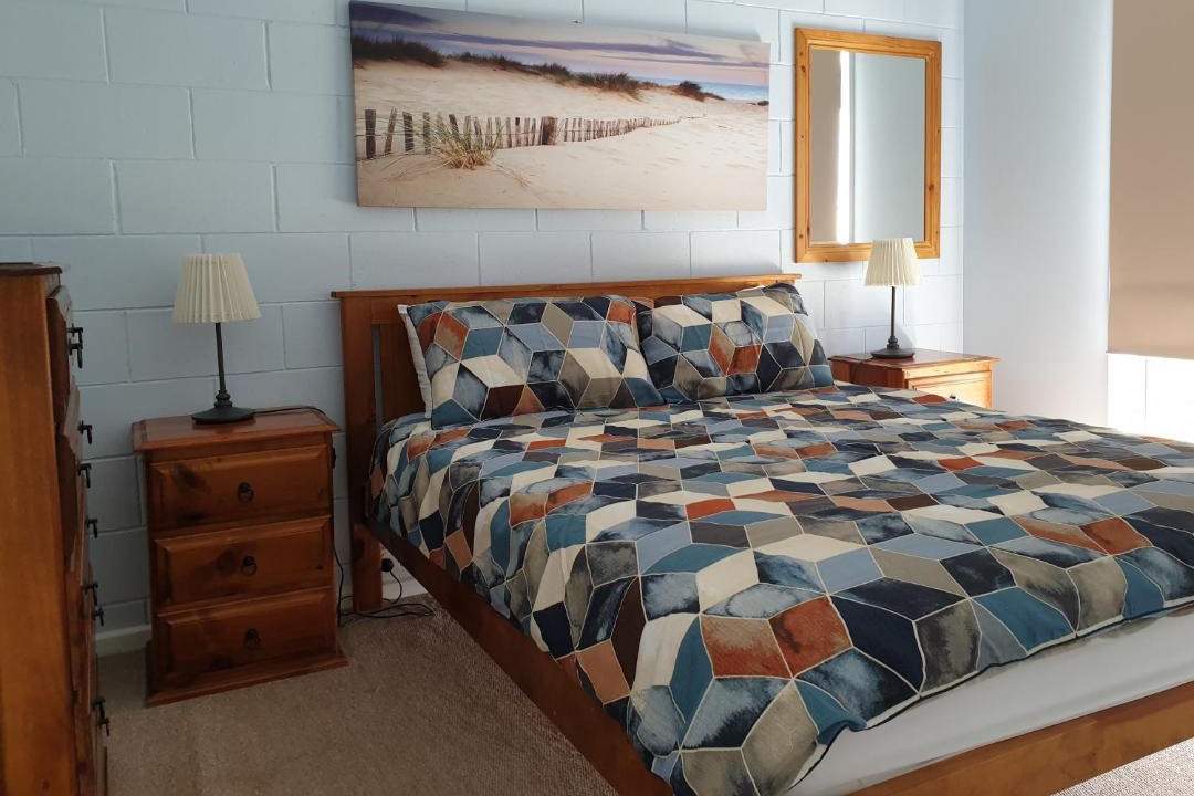 Photo of Others in Warrenben