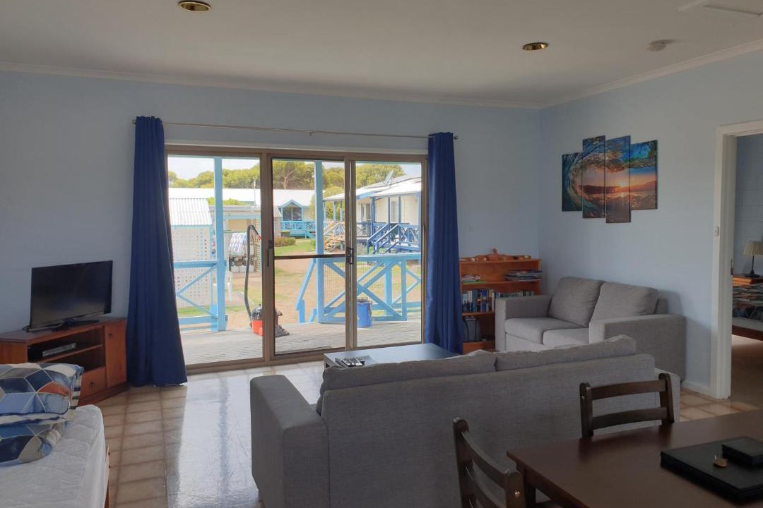 Photo of Others in Warrenben