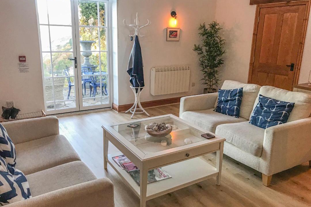 Photo of Livingroom in Lynton