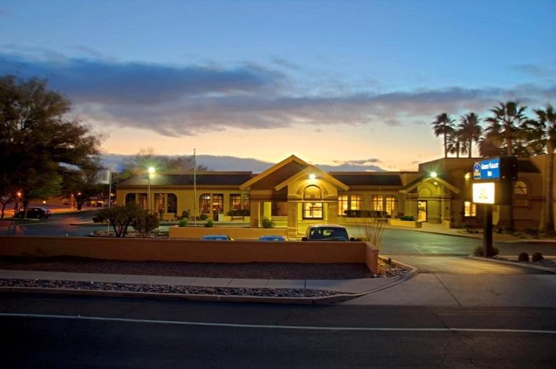 Photo of Others in Green Valley