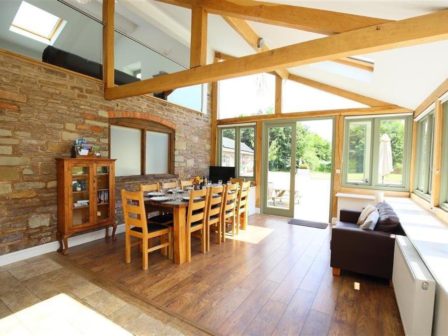 Photo of Others in Flaxley