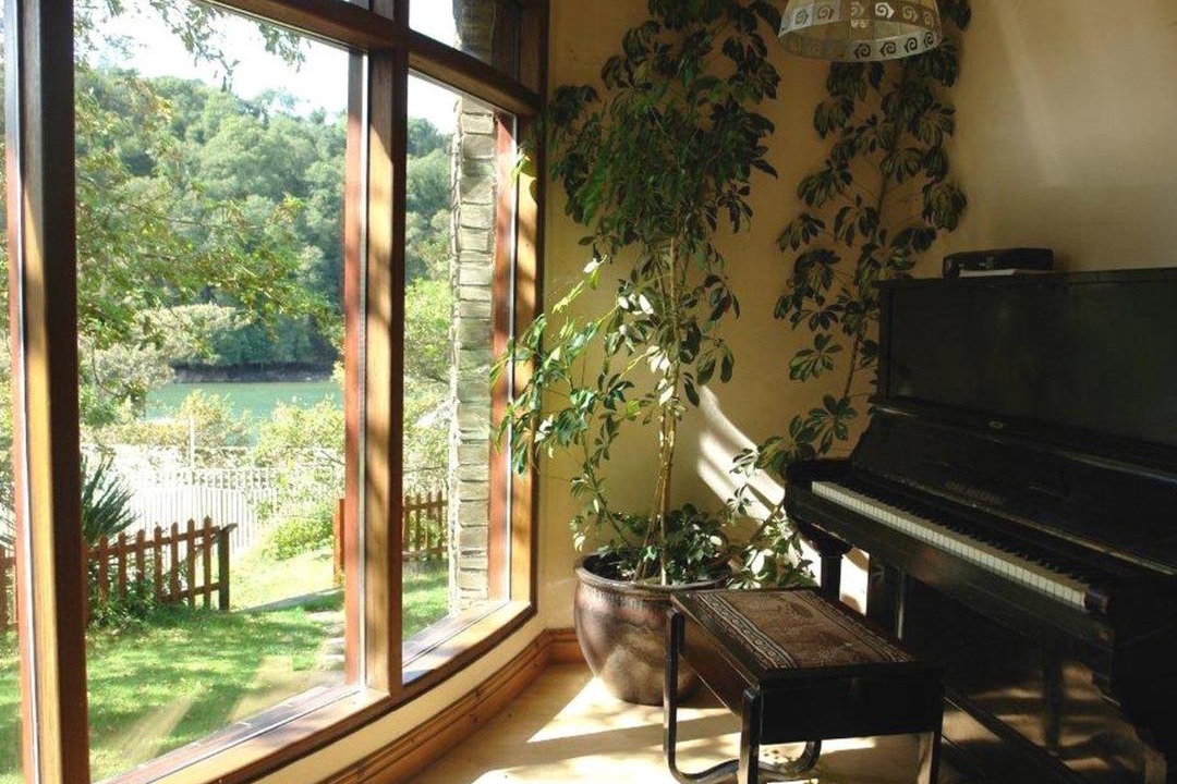 Photo of Others in Newton Ferrers