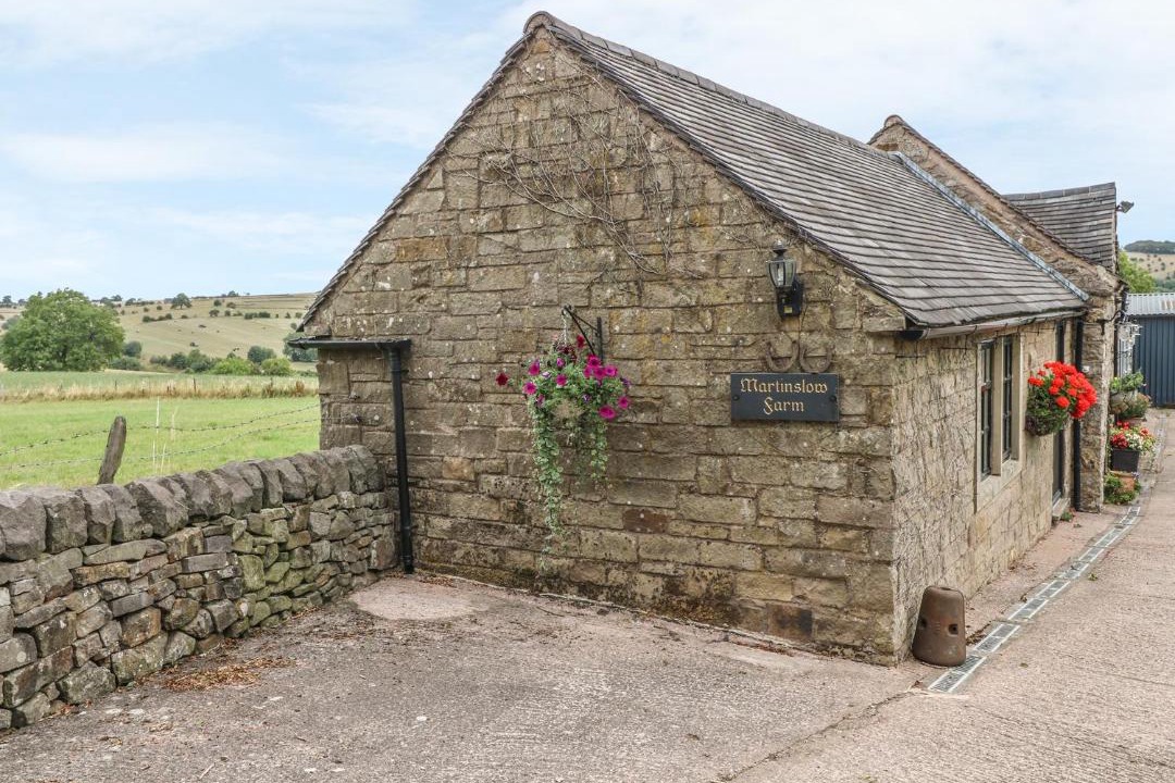 Photo of Buildings in Winkhill