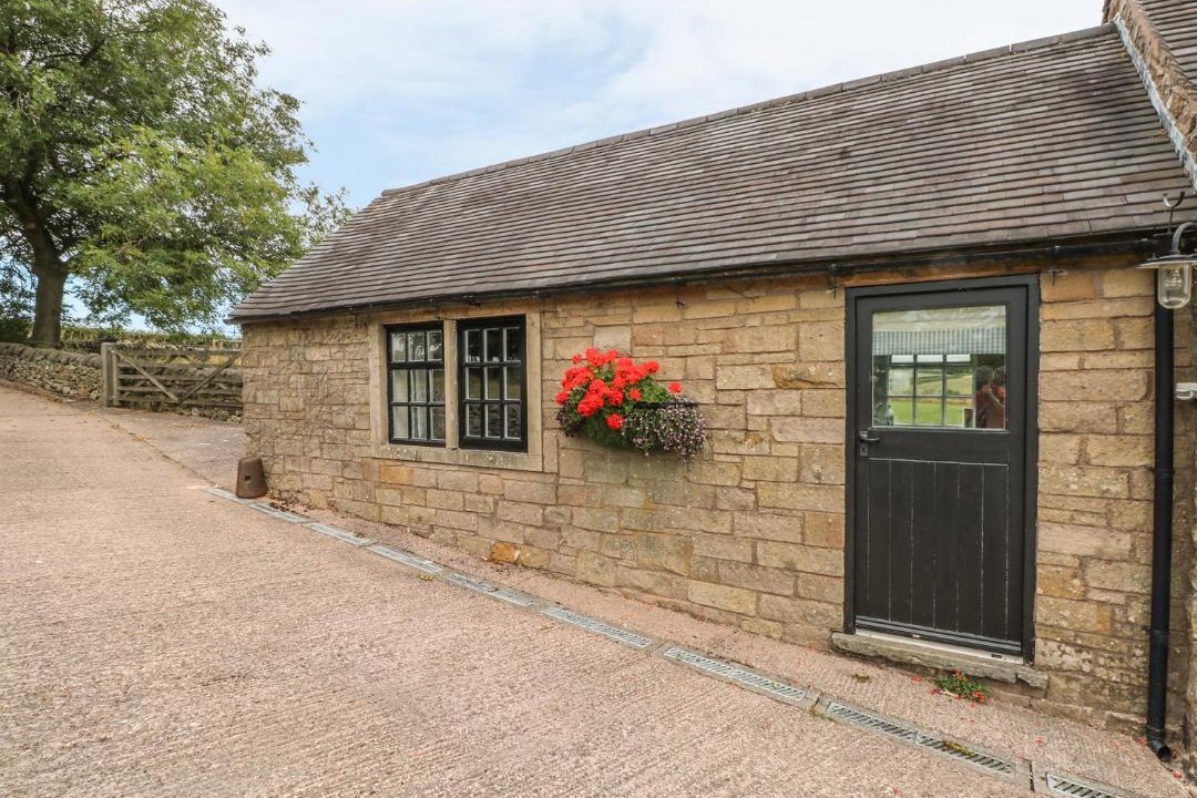 Photo of Buildings in Winkhill