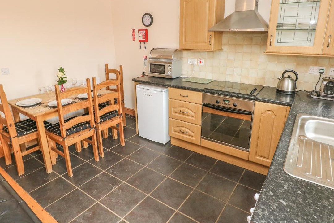 Photo of Kitchen in Llanrhidian Higher