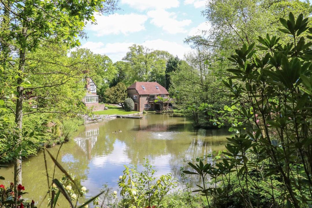 Photo of Outdoor in Crawley Down