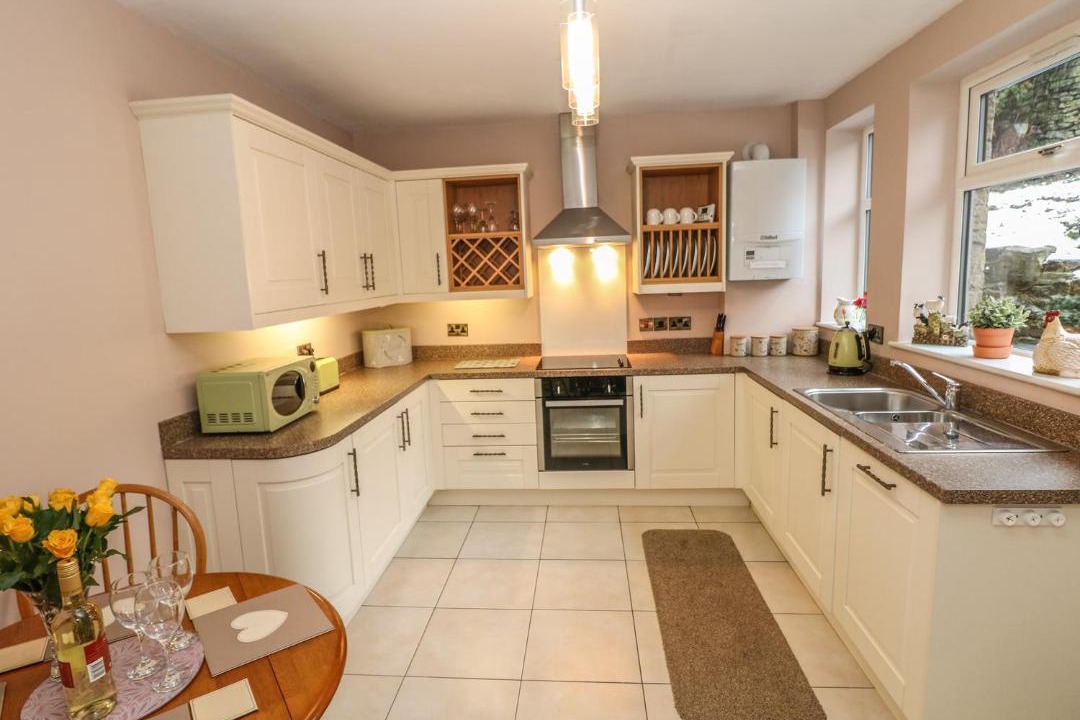 Photo of Kitchen in Hayfield