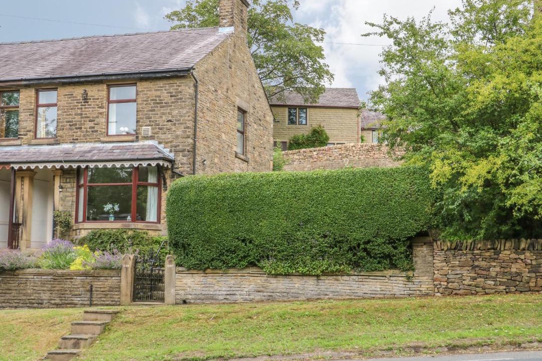 Photo of Others in Hayfield