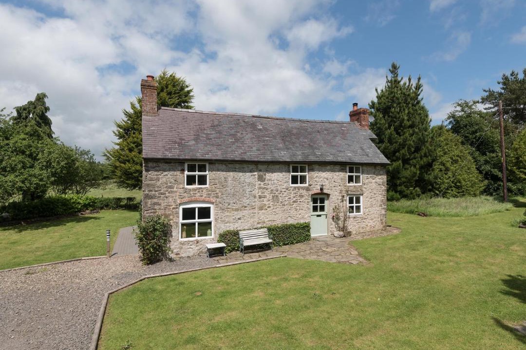 Photo of Others in Bromlow