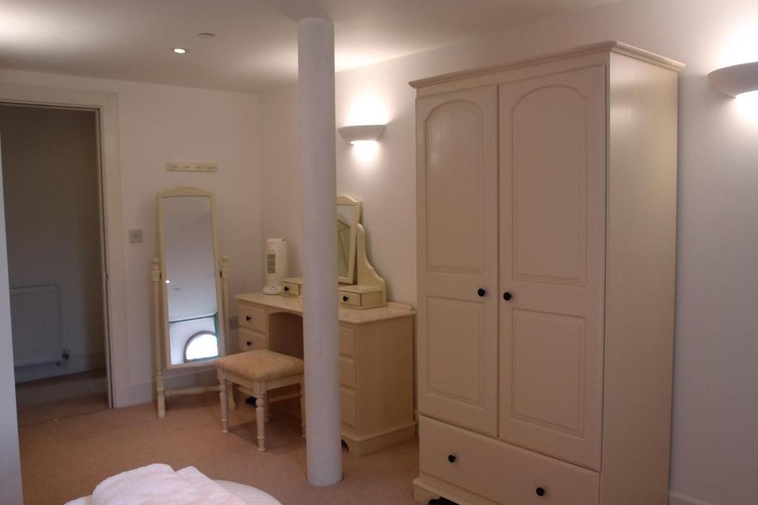 Photo of Others in Tavistock