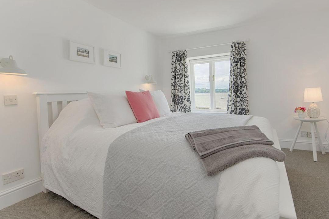 Photo of Bedroom in Lympstone